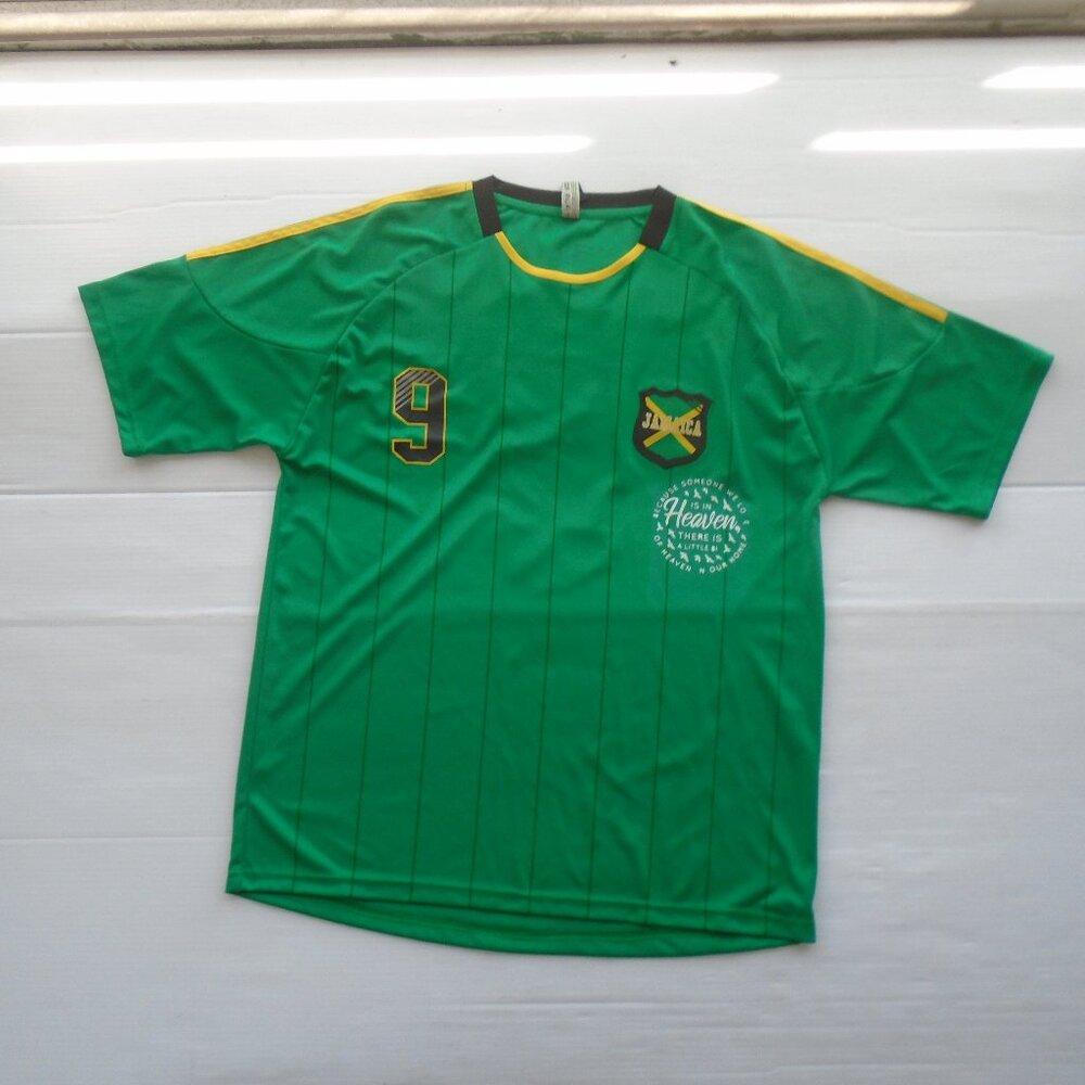 True Rock Reggae Girl Tarania Clarke #9 Tribute Soccer Jersey Mens Size M Green
